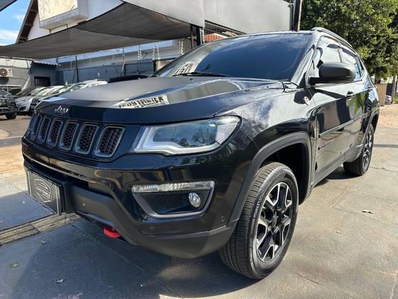 JEEP COMPASS 2.0 16V DIESEL TRAILHAWK 4X4 AUTOMÁTICO JEEP COMPASS 2.0 16V DIESEL TRAILHAWK 4X4 AUTOMÁTICO